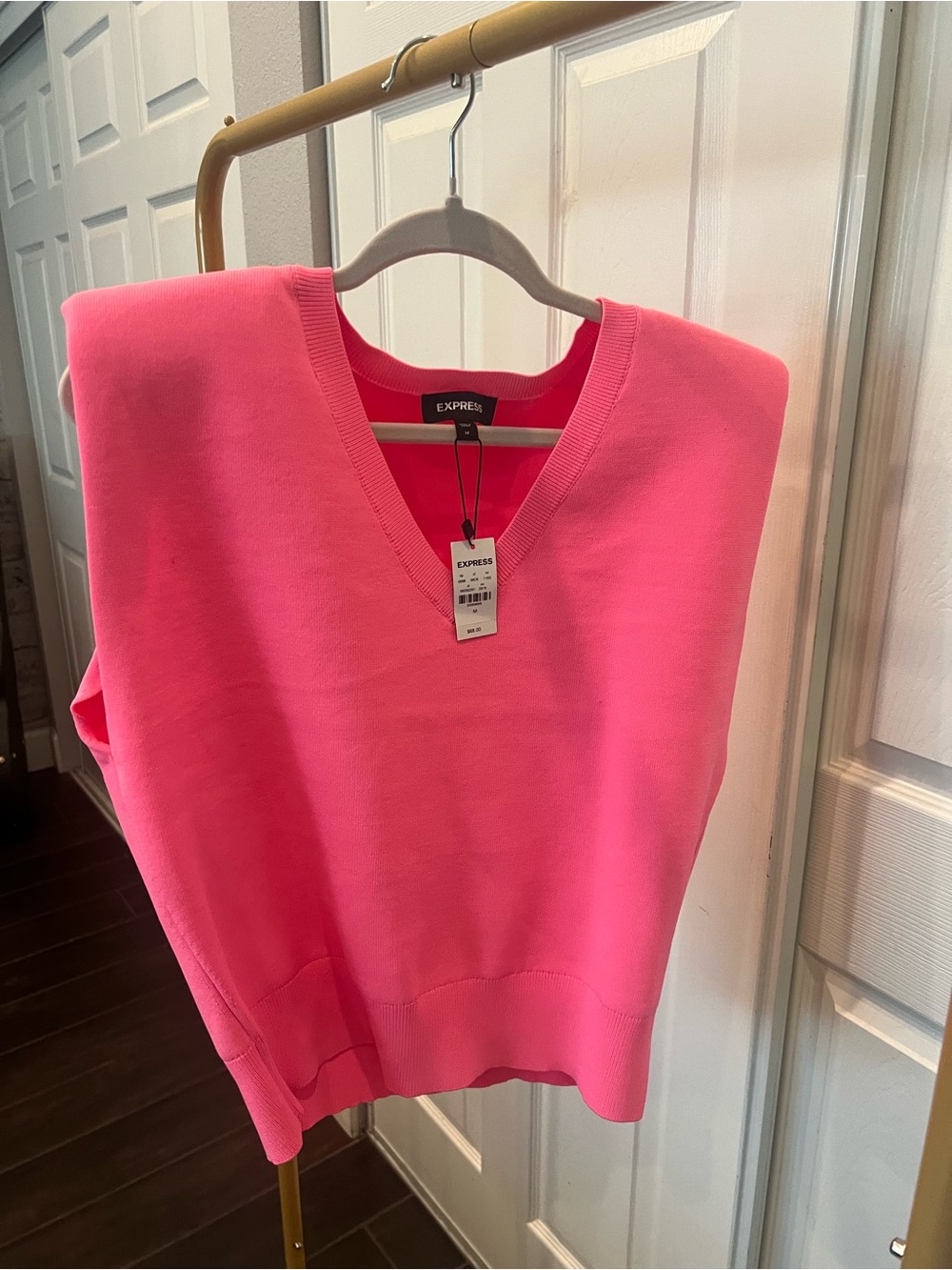 Express Neon Pink V-Neck Sleeveless  Vest
